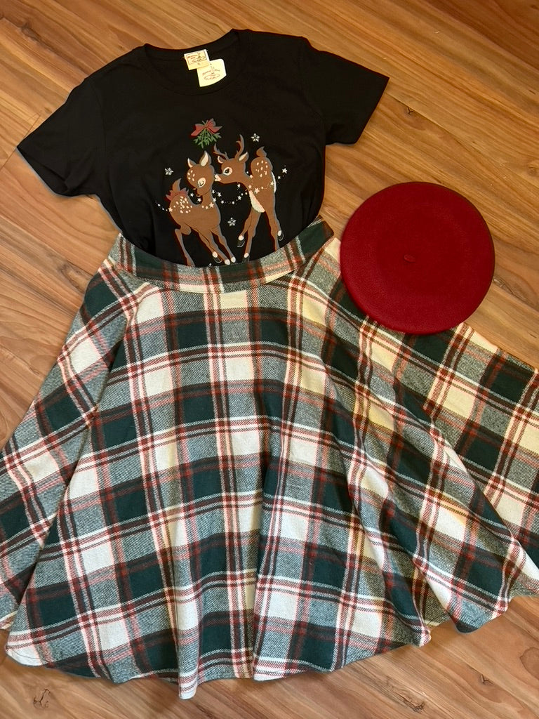 Mistletoe Kisses Fitted Tee